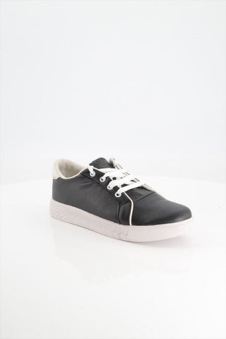 Women Black Trendy sneakers