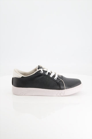 Women Black Trendy sneakers